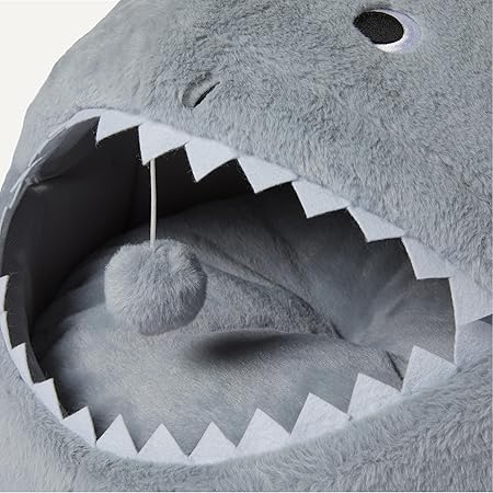 Amazon Basics House Shark Shape🦈